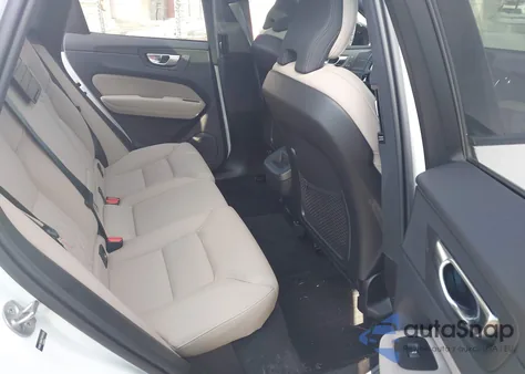 2026 Volvo Xc60 B5 Plus from USA, damaged, VIN YV4M12RC6T1341535